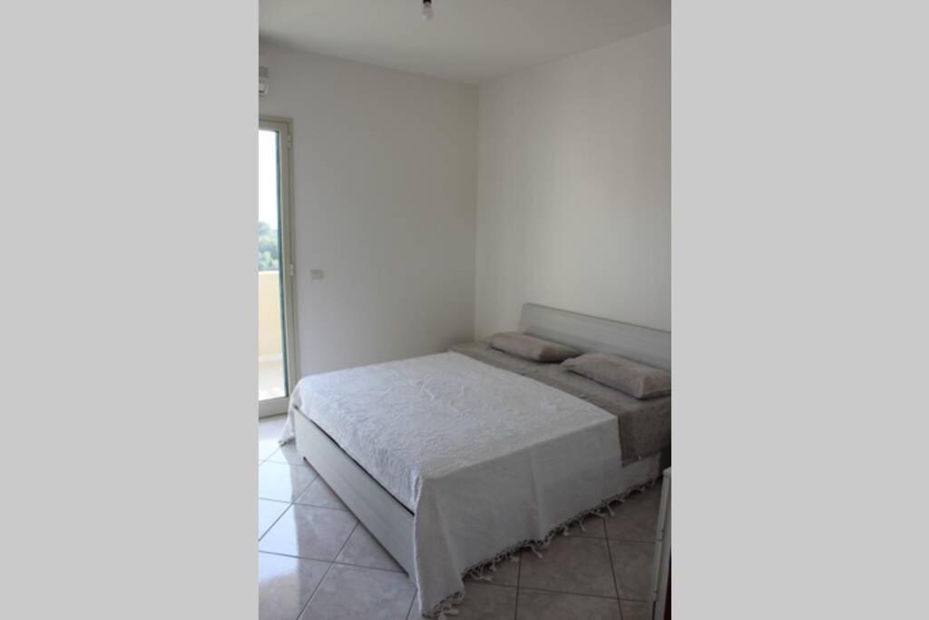 House Nereide, Lovely Apartment Sea View Gallipoli Bagian luar foto