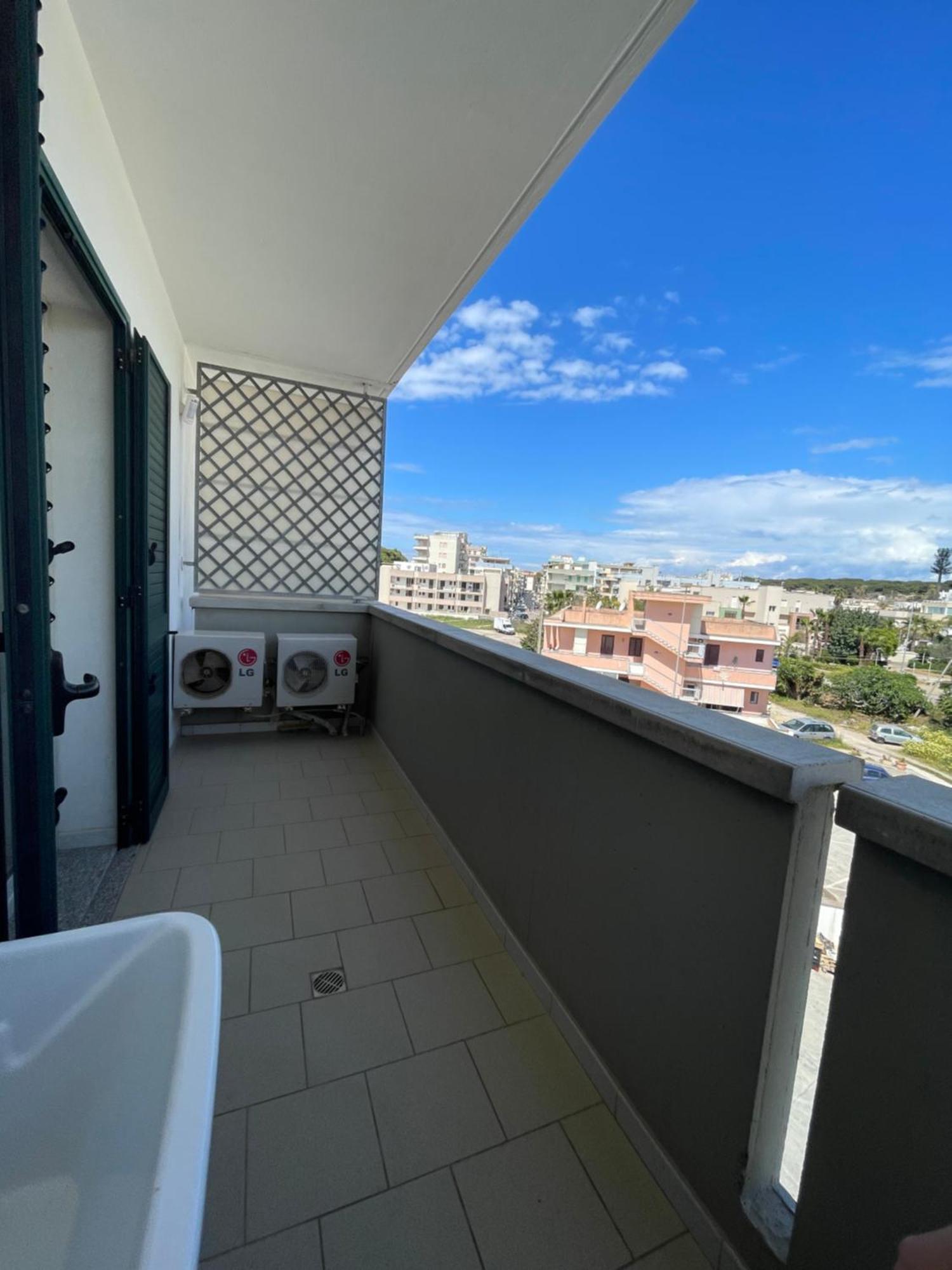 House Nereide, Lovely Apartment Sea View Gallipoli Bagian luar foto