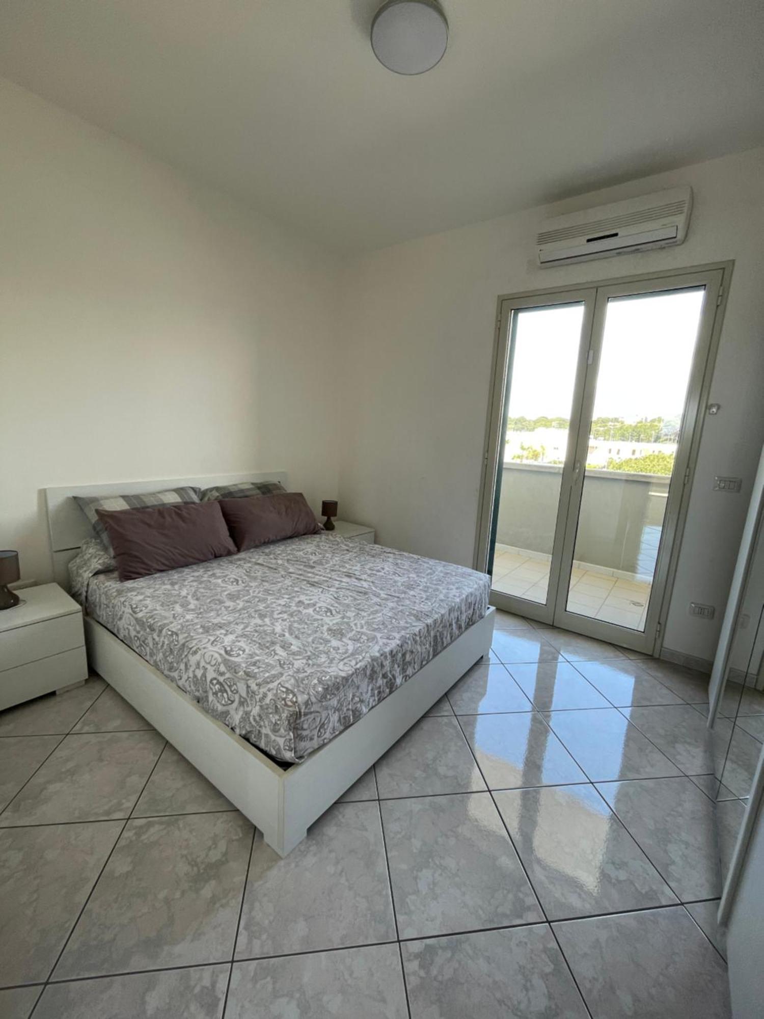 House Nereide, Lovely Apartment Sea View Gallipoli Bagian luar foto