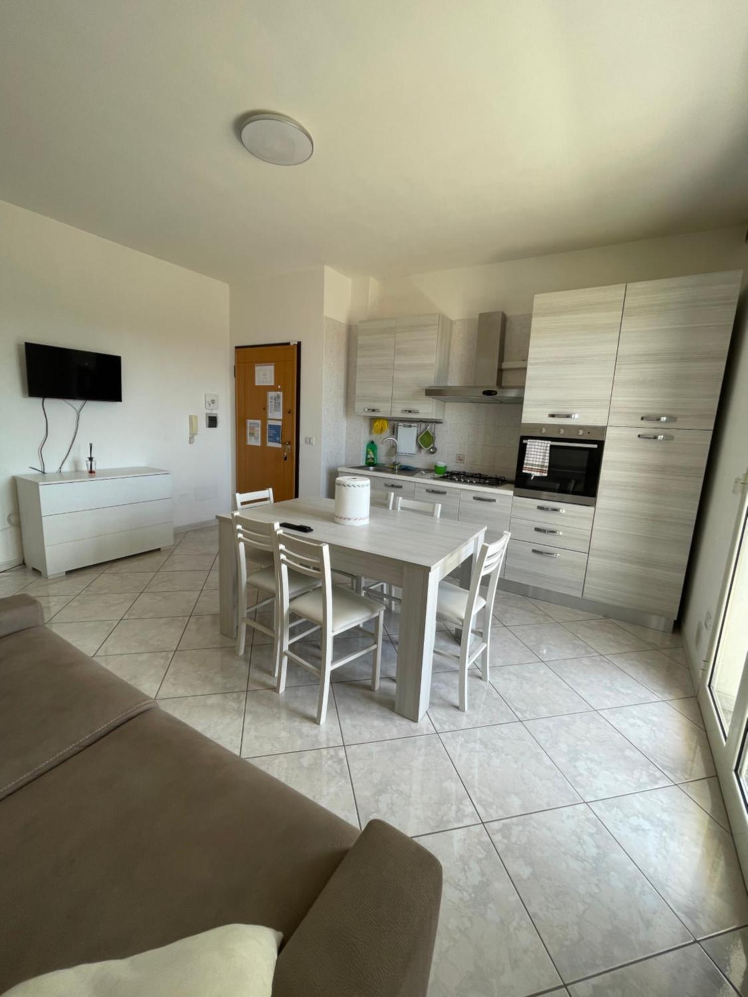 House Nereide, Lovely Apartment Sea View Gallipoli Bagian luar foto